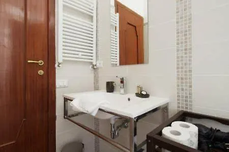 Al Portico D'ottavia Apartamento *