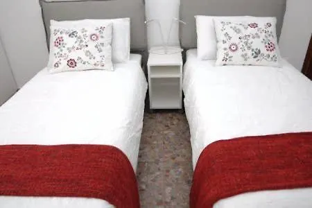 Al Portico D'ottavia Apartment *